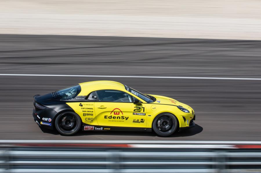  Alpine A110 Cup 2017 года  (фото 43 из 49)